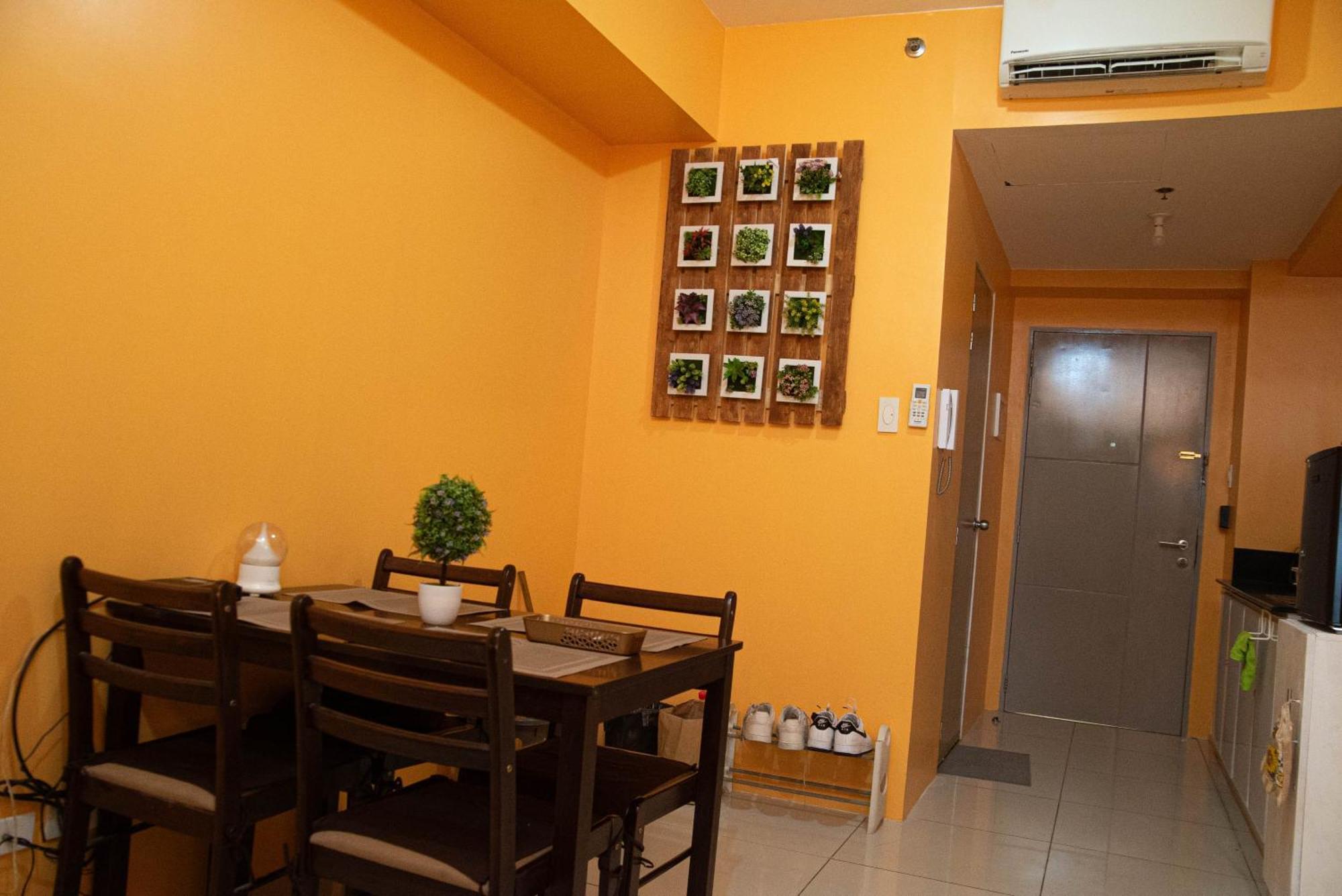 טגאיטאי Wind Residences For Rent - Luiice מראה חיצוני תמונה